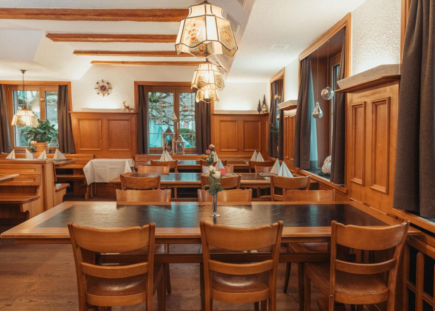 Hotel Restaurant Kreuz Kaiserstuhl Luaran gambar