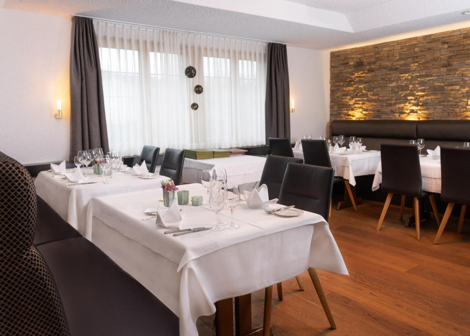 Hotel Restaurant Kreuz Kaiserstuhl Luaran gambar